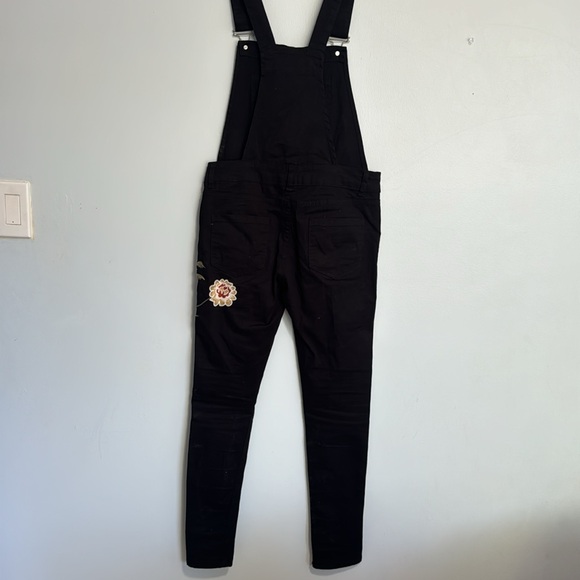 Rose Embroidered slim fit denim overalls . - Picture 9 of 16